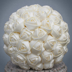Cheap Marfim Ivory Silk Bridal Bouquet Flower Girl/Bridesmaid/Bride Satin Holdin