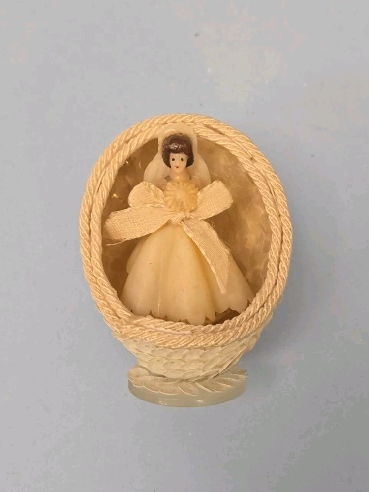 Vintage 1950s 60s Wedding Bride Diorama Sequin Egg Handcrafted