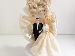 Vintage ‘60s Bride & Groom Cake Topper–Cotton Flowers, Ribbon, Lace, Plastic