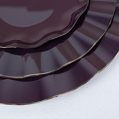 10 PURPLE 11″ Round PLASTIC Salad Dinner PLATES Gold Wavy Rim Wedding Party
