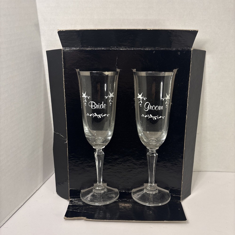 Vintage Wedding Tulip Champagne Glasses Silver Rim Bride & Groom Toasting – Set