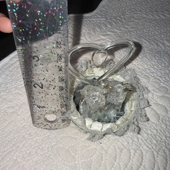VTG 3” SPUN GLASS HEART Round WEDDING CAKE TOPPER w Elephants Heart Lace Mirror