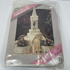 Wilton Wedding Cake Cathedral Kit #2104-2940 Sealed NOS Cake Supports Church