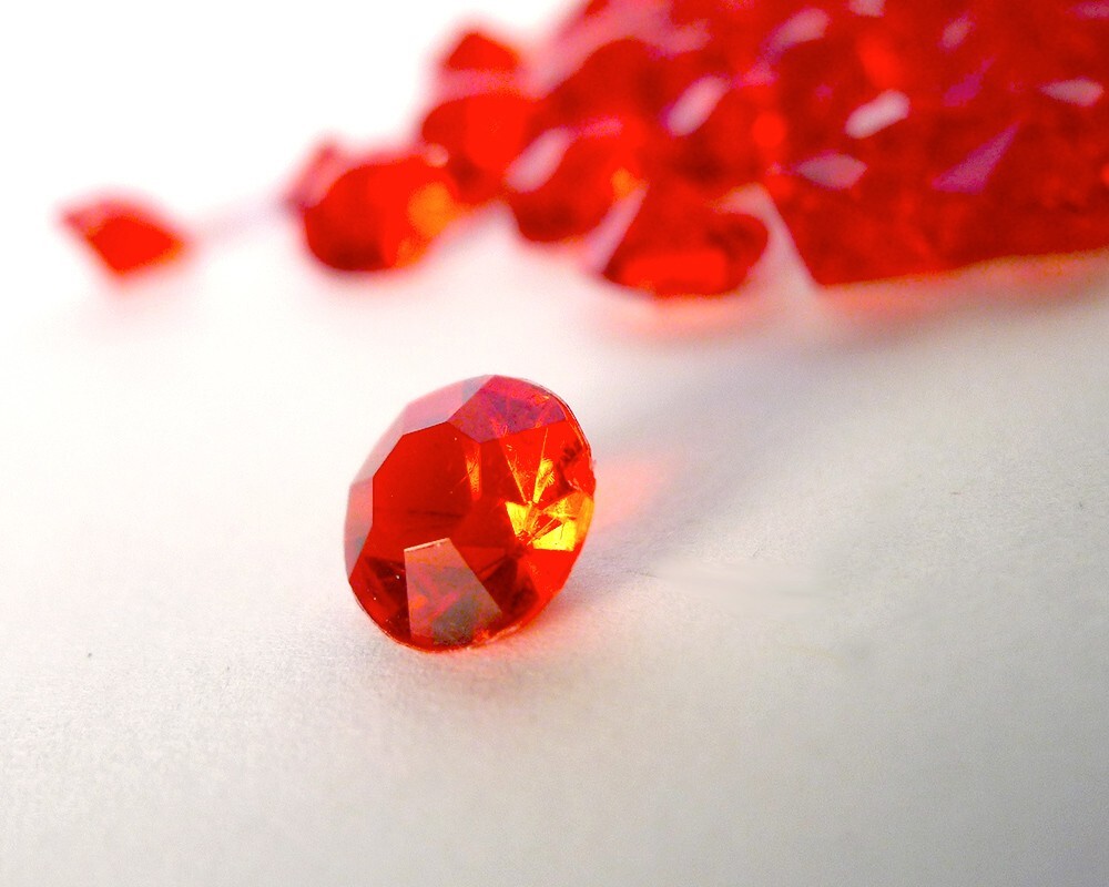 350pc Round 4 Carat 0.4inch 10mm Diamonds Confetti, Christmas Red Acrylic Gems