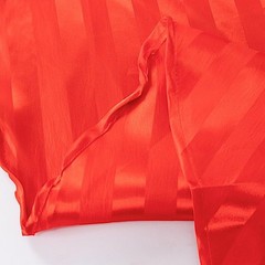 Balsa Circle 120 in Red Stripes Satin Round Tablecloth 120″ (Round),