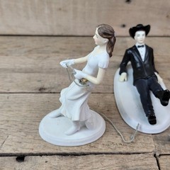 WeddingStar Reel Him In Porcelain Wedding Cake Topper Bride Groom NEW in Boxes