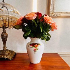 Royal Albert Porcelain Vase – Old Country Roses, English Bone China Floral Bud V