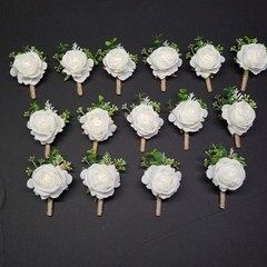 Boutonniere, Set of 16, Clip on