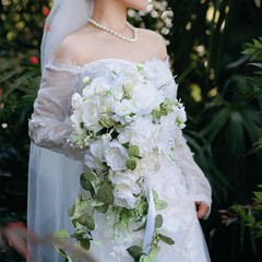 10″ White Rose Bridal Bouquet – Silk Flower Cascading Wedding Decor, Ivory Sage