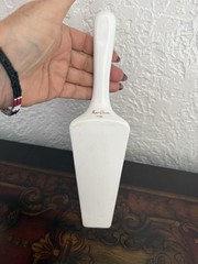 VTG Royal Danube Porcelain Cake & Pie Server Blue Rose Design Serving Utensil