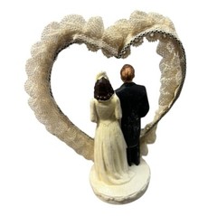Vintage Coast Novelty Wedding Cake Topper Bride Groom Heart Arch 1952 USA