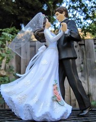 Wilton Wedding Cake Topper Bride and Groom First Dance Figurine New NIP 5.75″