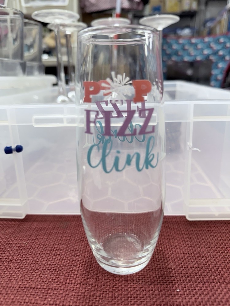 “Pop Fizz Clink” Cristar Champagne Clear Glass Flute Glass 9.6oz