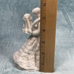 Bride Groom Wedding Cake Topper Dancing Couple White Porcelain Figurine 5.5″