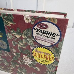 Thompson Floral Fabric Photo Album 3 Ring Binder Self Adhesive Magnetic Pages