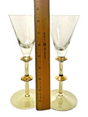 2 Pier 1 P1c71 Wine Glasses Gold Wafer Accent Stems Iredescent Amber Foot 9″ T