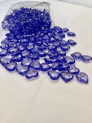 4Lb Crystal Acrylic Hearts Vase Gems or Table Scatters (Medium 2.4cm, Purple)