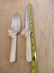 Wedding Cake Knife Set Stainless Steel Faux Pearl Handles – Used