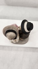 2000 NBM Bahner Studios Enesco Bearing the Blossoms of Love Figurine #786098