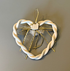 Romantic White Ceramic Heart 5.25″ Wedding Bridal Shower Decor Ornament