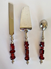 Wedding Cake Server Set & Ice Cream Scoop w/ Red Glass Bead Handles India VG