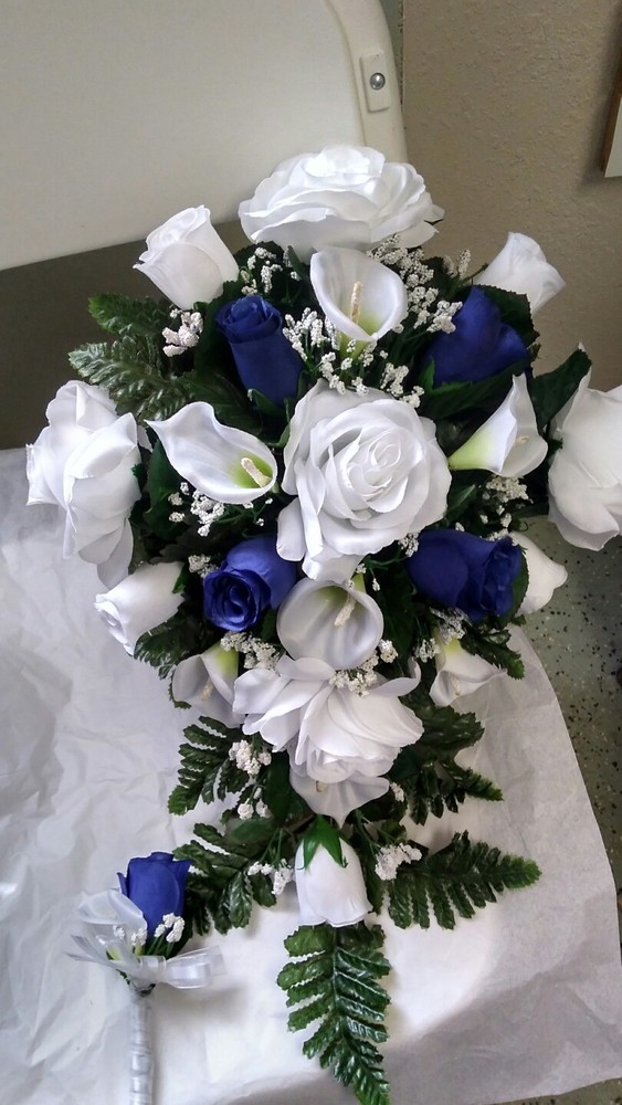 SALE LARGE WEDDING BOUQUET DARK BLUE AND WHITE CALA LILIES CASCADE TOSS & BOUT