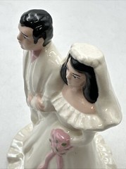 Vtg 1950’s Wedding Cake Topper 7” Bride & Groom Ceramic Iridescent Dress Pink