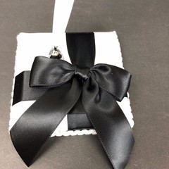 Wedding Black White Guest Pen Holder Set Bow His Hers New