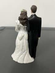 Wilton 2011 Plastic Bride & Groom Cake Topper
