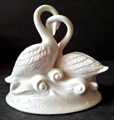 Lenox Opal Innocence Wedding Promises Swans Cake Topper Centerpiece 6225916 New