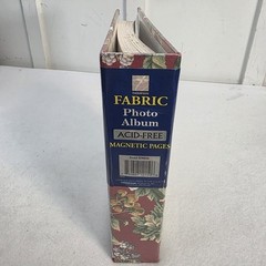 Thompson Floral Fabric Photo Album 3 Ring Binder Self Adhesive Magnetic Pages