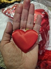 Heart Shape padded satin petals  Scatter for Valentine’s Day Wedding Decorations