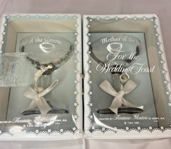 Wedding Toasting Champagne Glasses – Etched Mother & Father of Groom 1980