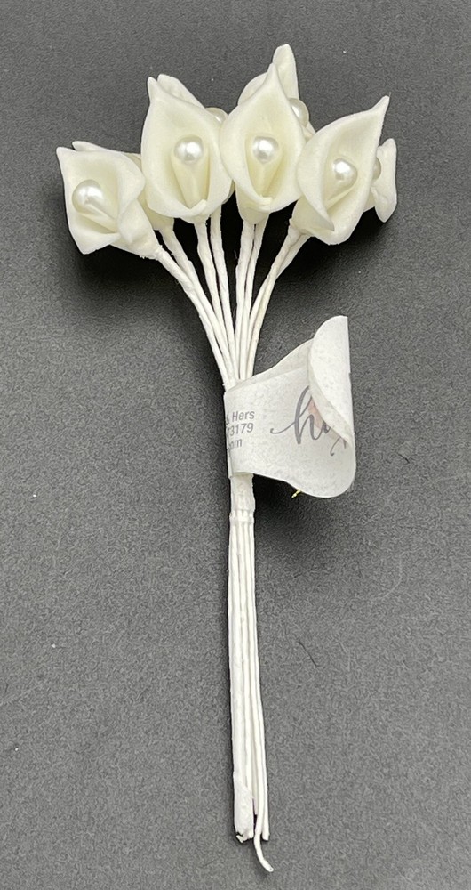 White Calla Lily Pick Studio His & Hers Sprays & Sprigs 1508340