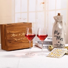 Wedding Gifts Mr and Mrs Wine Glasses, Bridal Shower Gifts Engagement Gifts f…