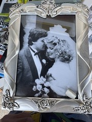 Royal Limited METAL WEDDING ALBUM FRAME HOLDS 80 4″x 6″ PHOTOS