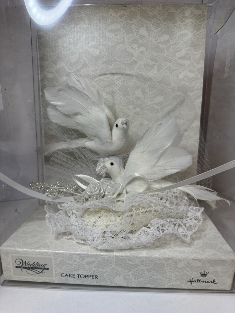 Vintage Hallmark Two White Dove Birds Wedding Cake Topper