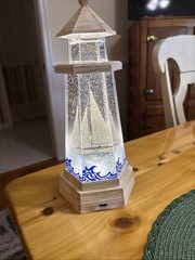 Acrylic LED & Water Spinning Lighthouse BO, Light up, 3AA Battery not Included.