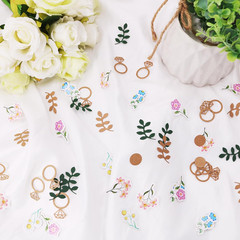 200Pcs Flower and Greenery Wedding Confetti for Tables, Rustic Vintage off the M