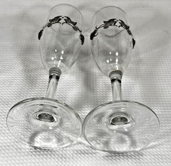 Pair Champagne Flutes Pewter Overlay Doves Heart Wedding Toast Glass