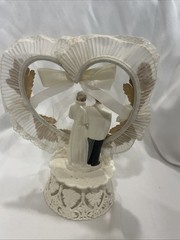 coast novelty topper 1959 Wedding