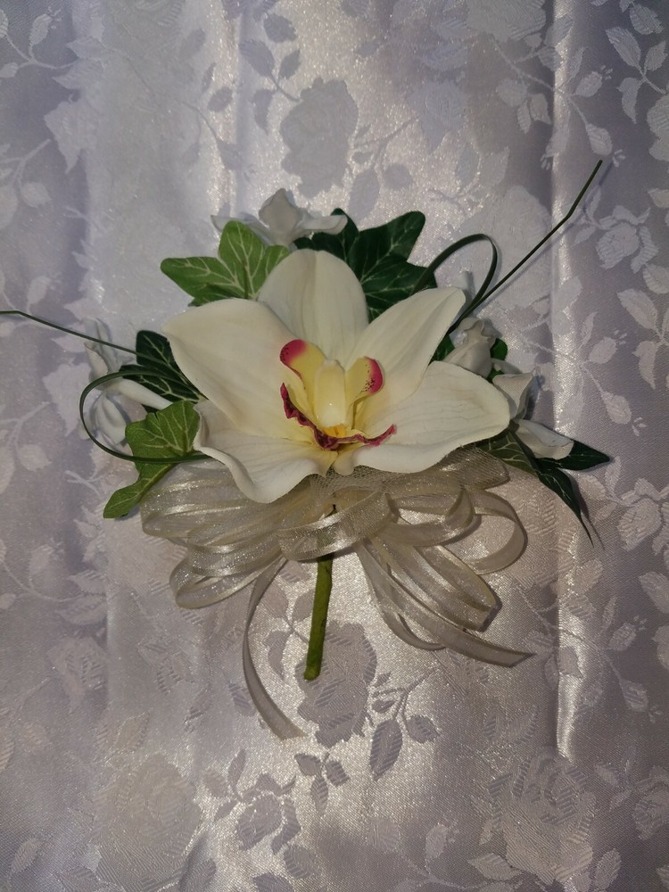 Wedding cymbidium orchid & stephanotis mother’s day prom corsage