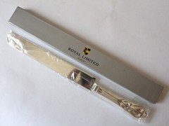 Royal Limited Silver Silverplate Cake Knife 14.25 Inch 1995 838/11 New Box NIB
