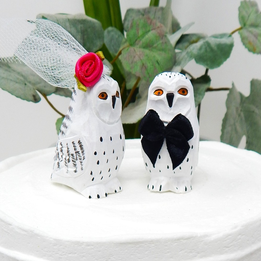 Snow Owl Cake Top Bride Groom Love Bird Winter Wedding Engage Carve Wood Statue