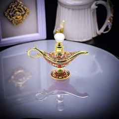 CECKQUE Pretty God’s lamp Vintage Perfume Bottles Empty 0.5 Ounces, Gold/Red