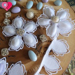 Flower Petal Pull Bow Ribbon Pouch Jordan Almond Holder Baby Wedding Party Favor