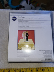 Wilton Clay Bride And Groom Cake Topper 202-100 6.44″ NIB BOX DAMAGED SEE PICS
