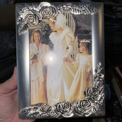 SILVER PLATED SATIN FINISH WEDDING ALBUM FRAME HOLD 4X6 PHOTO ALBUM HOLDS 100