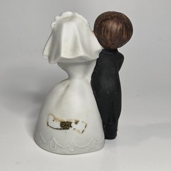 Vintage 1960s Lefton Porcelain Bride and Groom Figurine 3.5″ Wedding Cake Topper