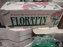 144 Pieces Florapin, 80s Vintage Flower Boutonniere Corsage Safety Bout Pin 1″